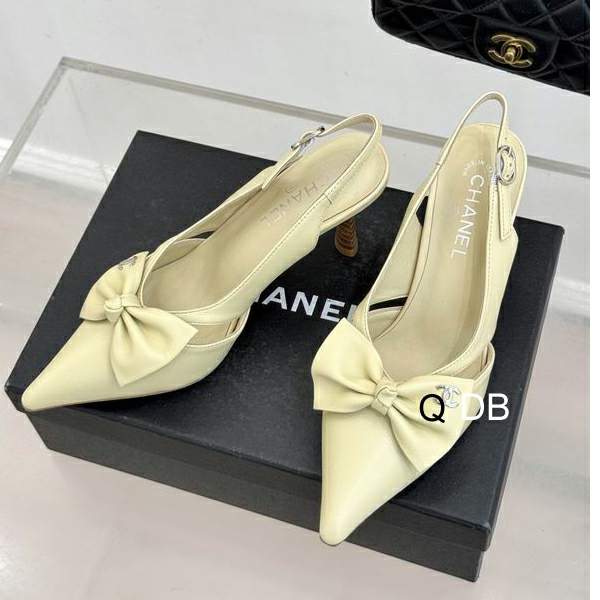 Picture of Chanel Shoes _SKUChanelsz35-40DB04532872